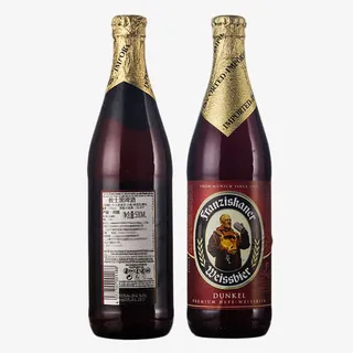 教士小麦黑啤酒免抠 教士小麦黑啤酒免抠