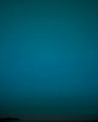 蓝绿色简约纯色壁纸免抠