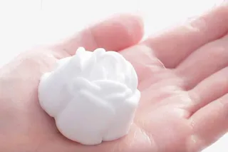 花朵泡沫洗面奶免抠