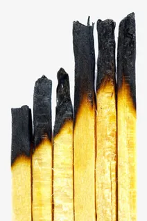 黑色取火工具烧尽的火柴棍灰烬实免抠