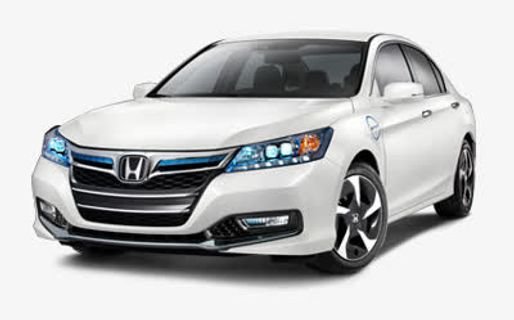 白色Honda轿车免抠