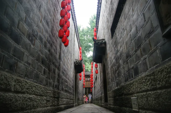 巷子人家灯笼高清