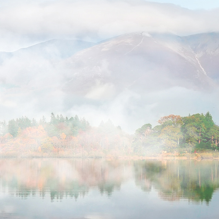 模糊山水背景高清
