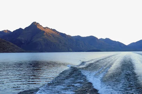 阿尔卑斯山风景图免抠