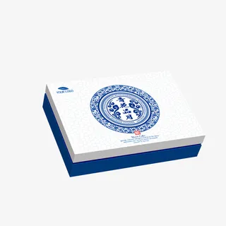 青花瓷风格月饼礼盒实物图免抠