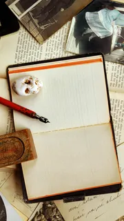 笔记本照片钢笔H5背景高清 笔记本照片钢笔H5背景高清