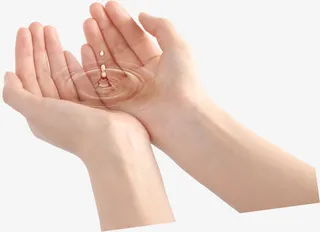 春季手捧水滴装饰免抠