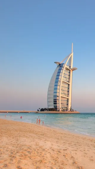 风景海边酒店h5背景高清