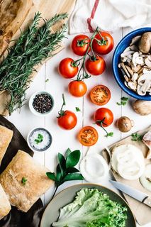 美食遇到摄影海报设计免抠