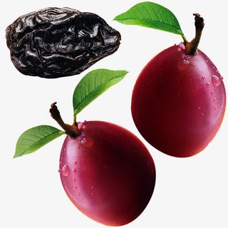 西梅干和西梅矢量免抠