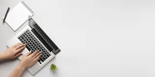 商务电脑办公桌背景高级感高清