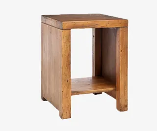 做旧了的茶几免抠