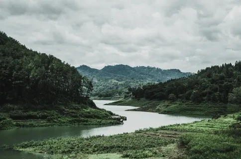 山水天空景色高清 山水天空景色高清