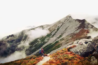 被雪覆盖的太白山免抠