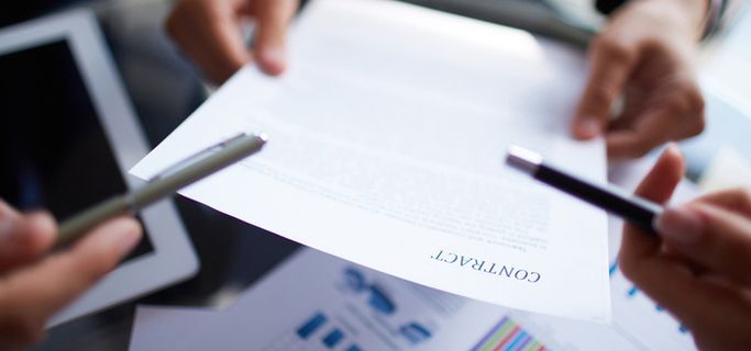 商务人物与文件纸张等高清 商务人物与文件纸张等高清