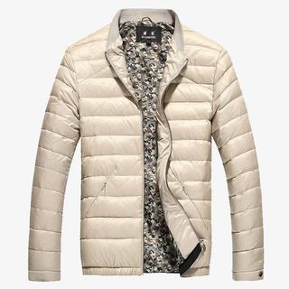 米白色男士羽绒服免抠