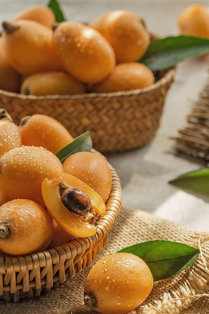 夏季水果枇杷促销海报高清