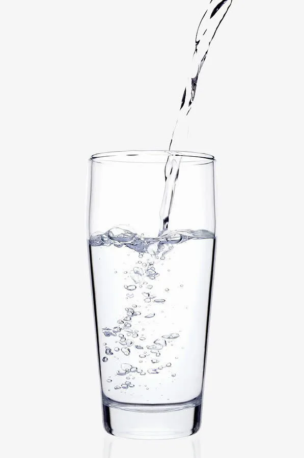 饮用水纯净水免抠