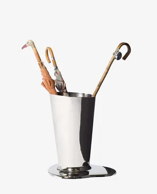 小巧玲珑雨伞存放免抠