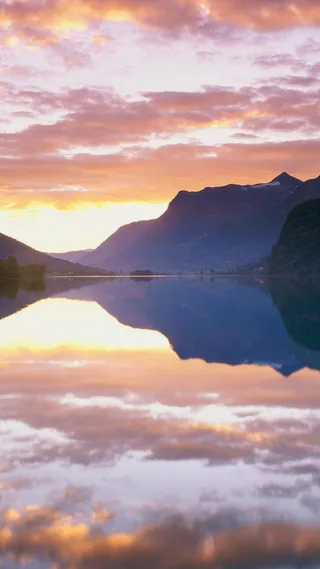 山水H5背景高清