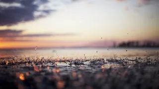 模糊的天空路面水滴免抠