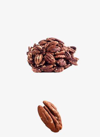 长寿果碧根果山核桃香脆果仁奶油免抠