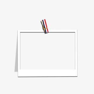 绳子上的彩色夹子免抠