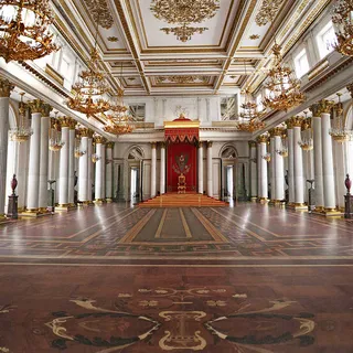 广阔王座背景高清