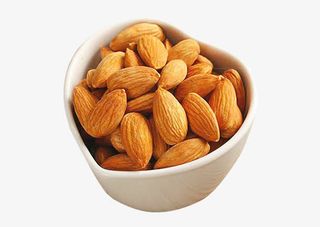 爱心碗里的干果免抠