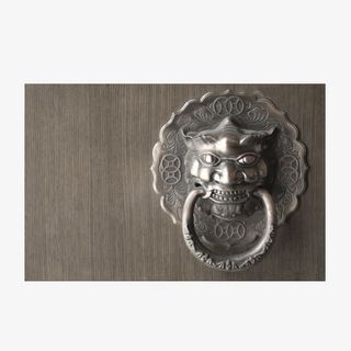 中国带有门铃的古门免抠