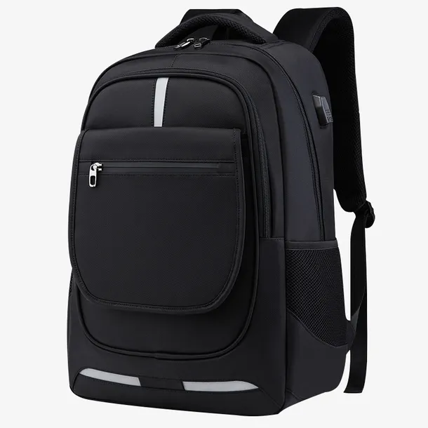 大容量双肩包免抠