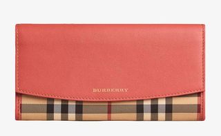 博柏利玫瑰粉色钱夹免抠