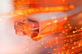 黄色光斑与网线接口免抠