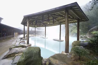 外景温泉实景露天温泉免扣免抠