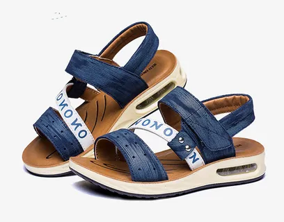 蓝白色真皮童鞋免抠