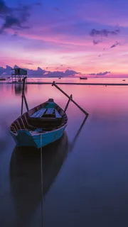 蓝天下海面H5风景背景高清
