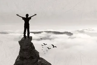 中国风黑白云海登山登顶背景素材高清