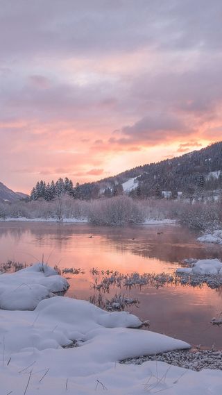 简约朦胧雪景手机端H5背景高清