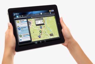 手拿平板电脑免抠