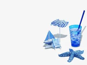 夏日蓝色海滩PPT模板免抠