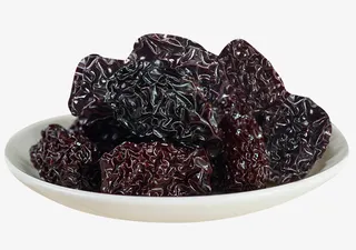 盘子里的乌枣素材免抠