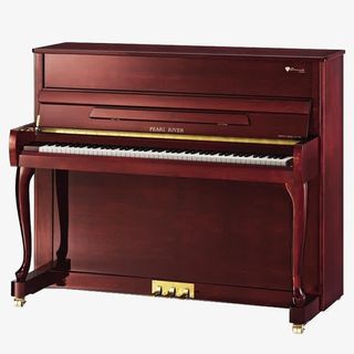 红色的钢琴免抠