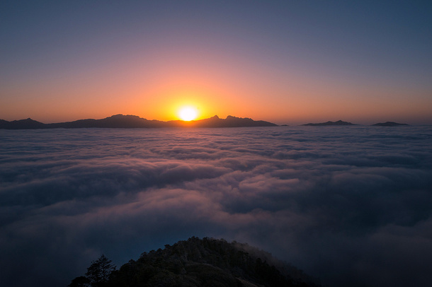 黄昏 太阳 落日 日出 景色 天空免抠