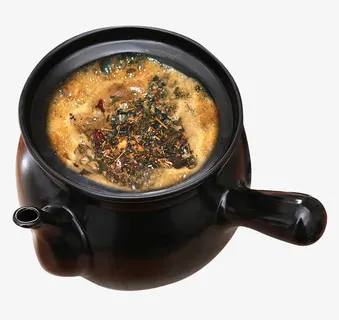 药罐里的中药素材免抠 药罐里的中药素材免抠