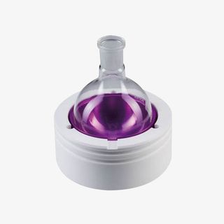 放置的玻璃圆底烧瓶免抠