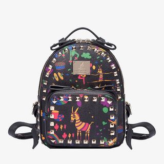 时尚铆钉背包免抠