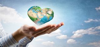 心形地球环保海报高清