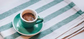 咖啡咖啡杯桌布背景图高清