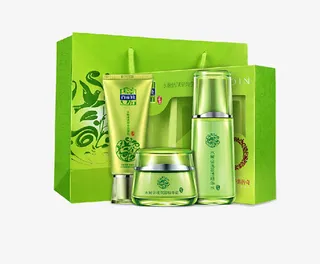 百雀羚护肤套装免抠