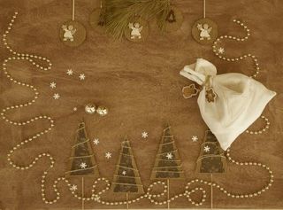 圣诞树与项链免抠